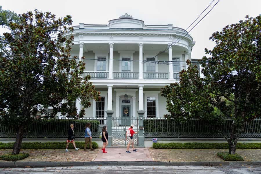 New Orleans: Garden District Tour - What You Get for $22: Value That Comes From Focus, Not Speed