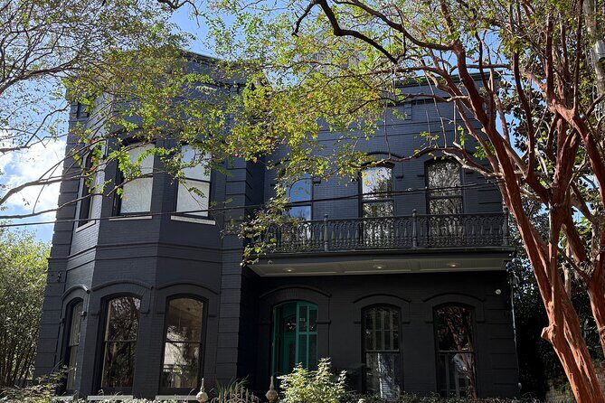 New Orleans Garden District Tour - What you’ll learn while walking the Garden District streets