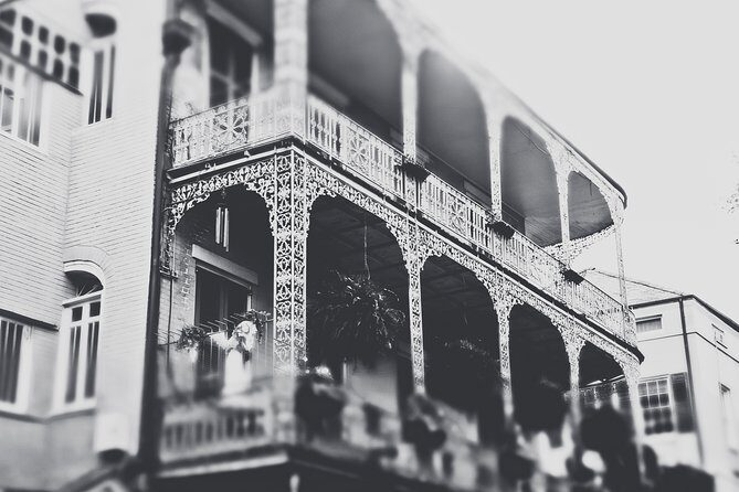 New Orleans Ghost Tour: Go Inside a Haunted Location - Practical tips: what to wear, bring, and watch for