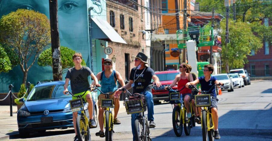 New Orleans: Guided Sightseeing Bike Tour - Meeting up with Buzz Nola Bike Tours and getting on the bike