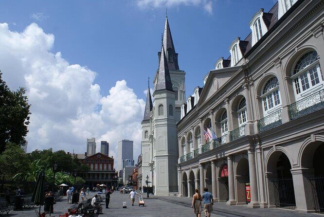 New Orleans Haunted Legends & Scandals Small Group Tour - Key highlights that make this tour worth your time