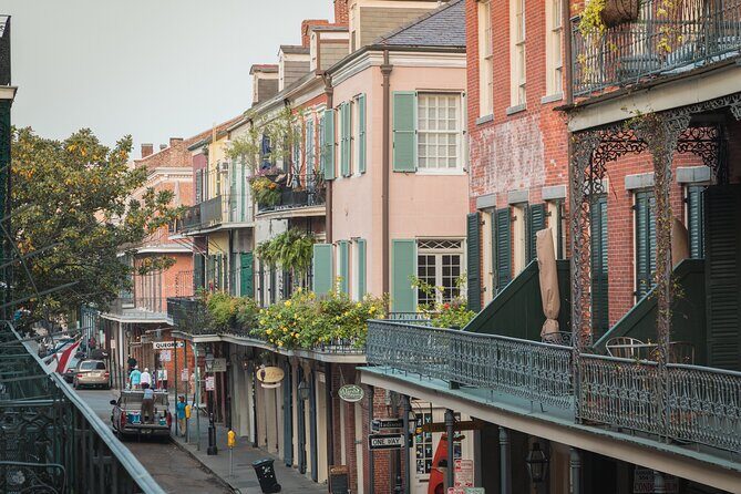 New Orleans Haunted Legends & Scandals Small Group Tour - Pirate’s Alley: what’s in a name (and why you should care)