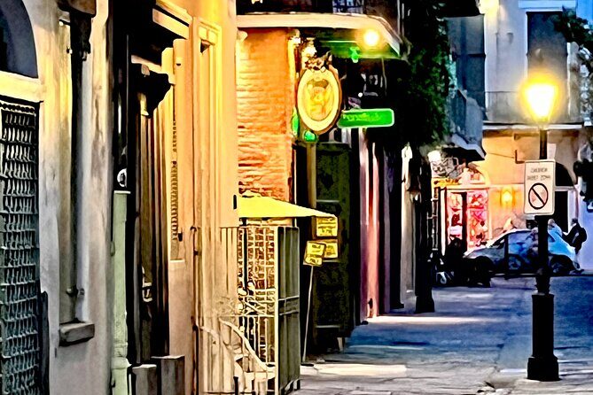 New Orleans Haunted Legends & Scandals Small Group Tour - Voodoo queen stories and the shops you’ll pass