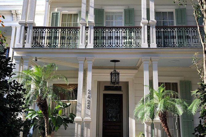 New Orleans Homes of the Rich and Famous Tour of the Garden District - Guide Energy: Why Names Like Bob and Jet Show Up Often