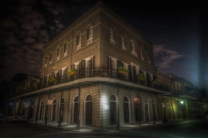 New Orleans Killers and Thrillers Tour - Guides make or break the night: Maude, Mike, Uma, Jamie, Christian, and more