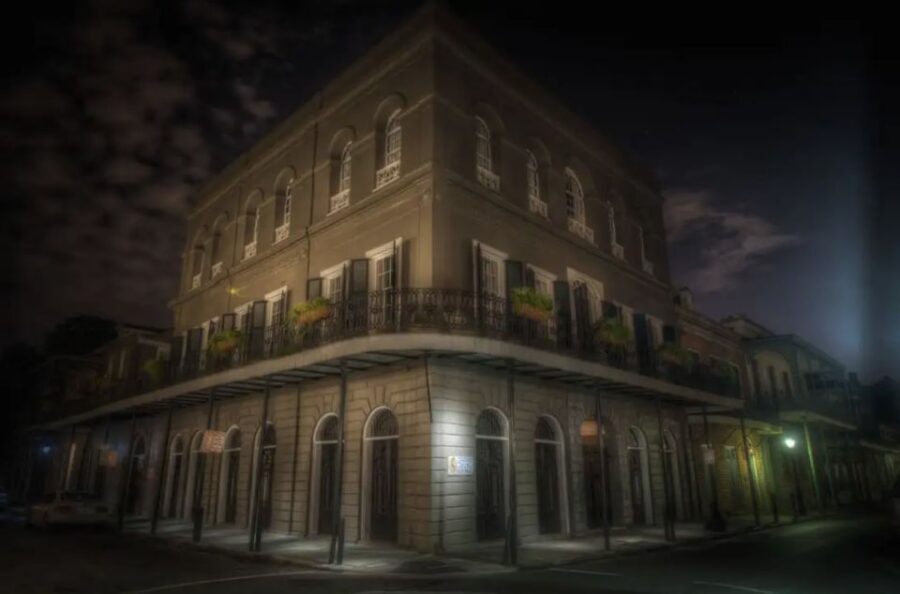 New Orleans: Killers and Thrillers Walking Tour - Meeting at Ghost City Tours on 809 Royal Street