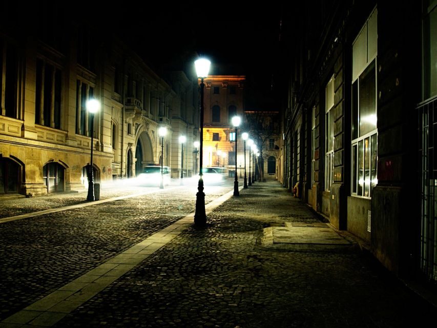 New Orleans: Legends, Folklore, Superstitions & Spells - The Haunted Streets Angle: Legends of the French Quarter