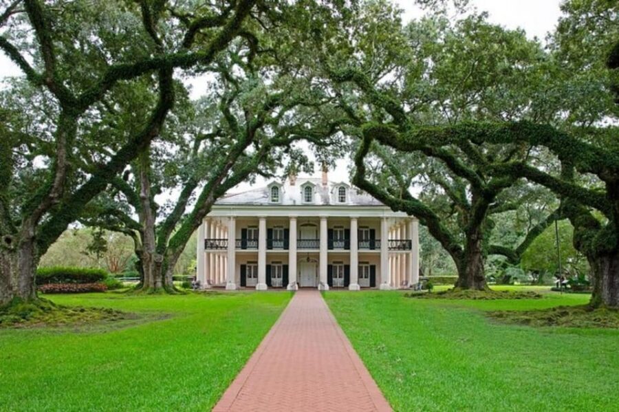 New Orleans: Oak Alley & Laura Plantation Tour w/Transport - Timing and energy: what 8 hours feels like in real life