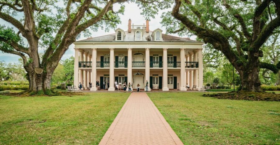 New Orleans: Oak Alley Plantation and Swamp Cruise Day Trip - Jean Lafitte National Historical Park and Preserve: Wetlands Context Between Stops