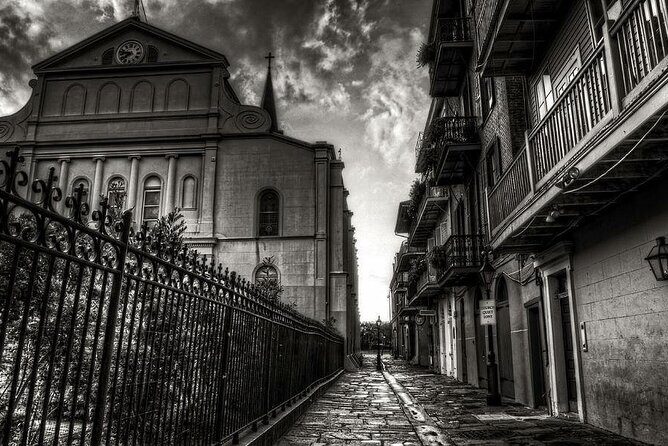 New Orleans Paranormal Investigation - Jackson Square and the Wide Vieux Carre Hunt