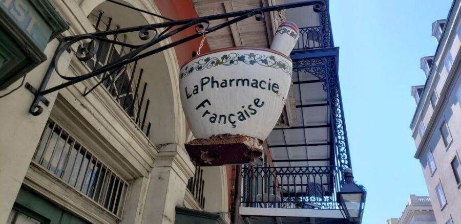 New Orleans: Pestilence and Plagues Guided Tour - Meeting on Toulouse Street: Starting With the Right Kind of History
