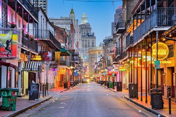 New Orleans Self-Guided French Quarter Stolen Art Adventure Walk - A Mobile Mystery Walk Through the French Quarter