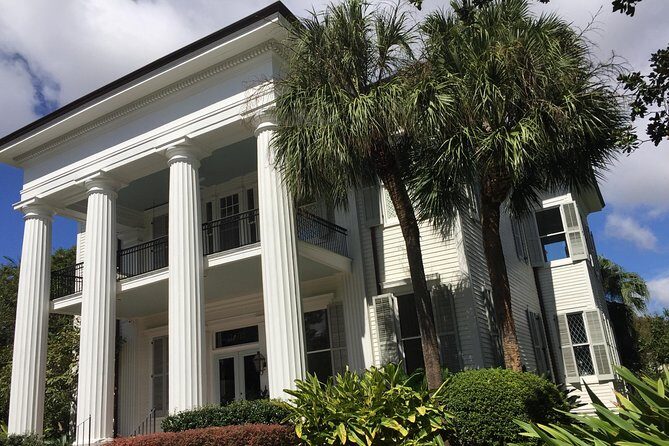 New Orleans Small-Group Garden District Walking Tour - Why this Garden District walk is more than pretty houses