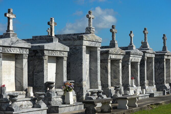 New Orleans St. Louis Cemetery No. 3 Walking Tour - Price and practical value: is $25 worth it?