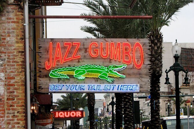 New Orleans Taste of Gumbo Food Walking Tour - Spanish Colonial Details Near the Cathedral: More Than Pretty Buildings