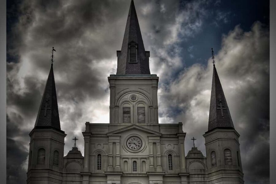 New Orleans: Vampires, Voodoo, and Ghosts Tour - The Vampire Angle: First Sighting in the Crescent City