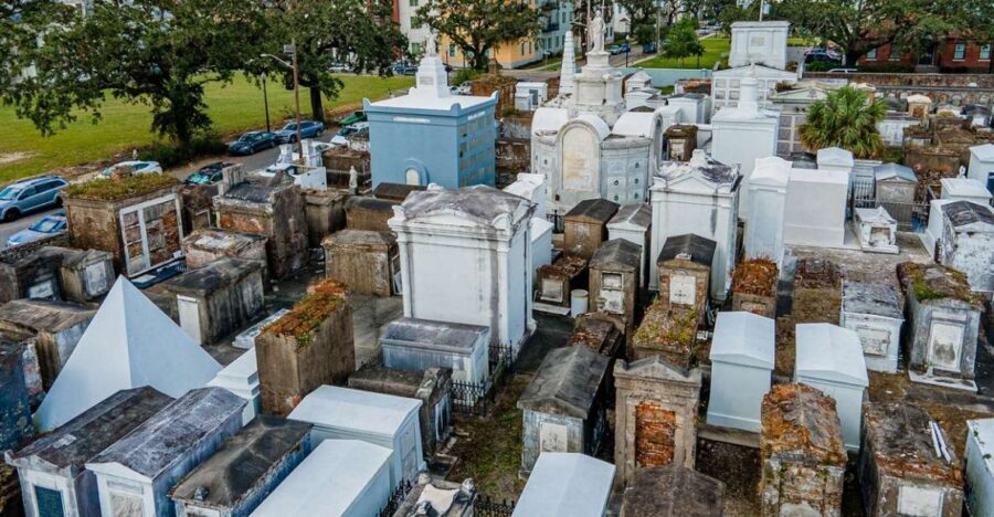 New Orleans: Walking Tour Inside St. Louis Cemetery No. 1 - Key things to know before you go