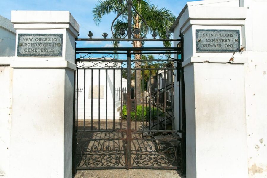 New Orleans: Walking Tour Inside St. Louis Cemetery No. 1 - Marie Laveau’s tomb: voodoo history told with care