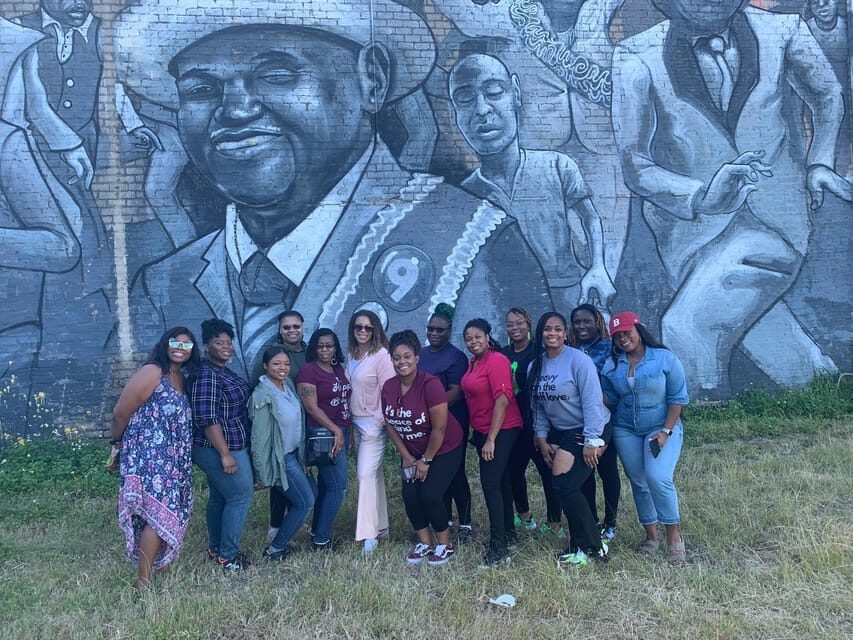 New Orleans: Whitney Plantation + Soul of New Orleans Tour - Lunch break: use it to reset, not rush through