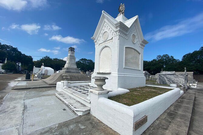 Night Cemetery Insiders Bus Tour in New Orleans - The Katrina connection at Charity Hospital Cemetery and the Odd Fellows Rest