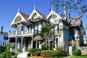 NOLA Garden District and Gates of Lafayette Cemetery Tour - Two Hours of Garden District Charm: Antebellum Homes and Social Rivalry