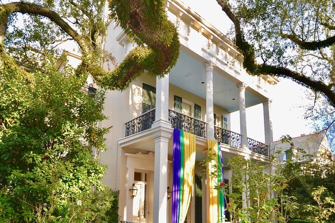 NOLA Garden District and Gates of Lafayette Cemetery Tour - Comfort Notes: Uneven Sidewalks and No Mid-Walk Restrooms