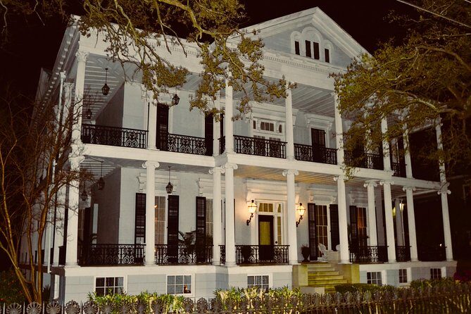 NOLA Garden District and Gates of Lafayette Cemetery Tour - Should You Book This Garden District and Lafayette Cemetery Tour?
