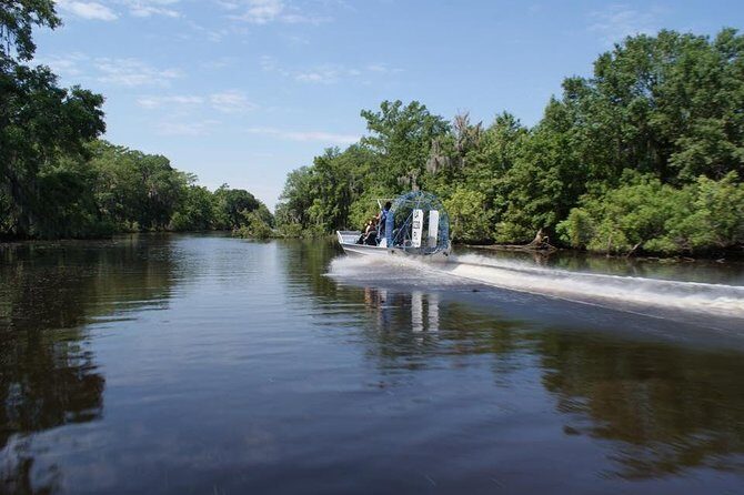 Oak Alley Plantation and Large Airboat Swamp Tour from New Orleans - Safety and rules that affect what you pack (and who can ride)