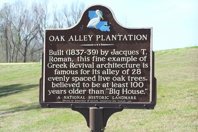 Oak Alley Plantation Tour with Pickup from New Orleans - Pickup From St. Louis Cathedral: the smooth start you want