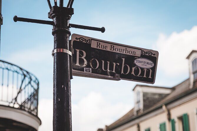 Private 2.5 Hour New Orleans Cocktail Culture Tour - Bourbon Street on a guided clock: ordering help without the guesswork
