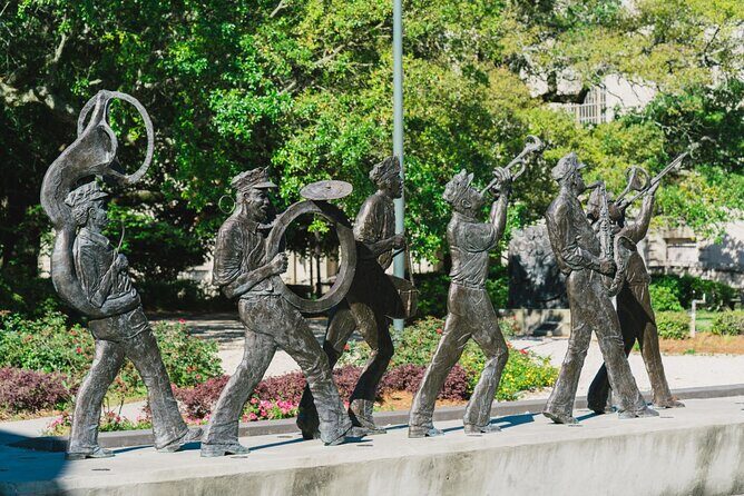Private Art and Street Art Tour of New Orleans with Lunch - Banksy’s Rain Girl: A Street-Art Stop With Dedicated Viewing Time