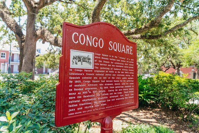 Private French Quarter, Voodoo, and Congo Square Walking Tour - Stop 1: Witches Brew Gallery & Haunted Sanctuary and the right way to frame voodoo
