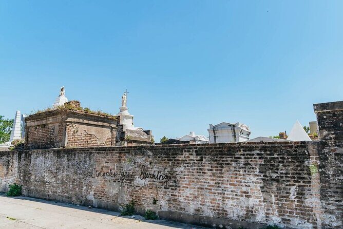 Private French Quarter, Voodoo, and Congo Square Walking Tour - Meeting point to ending point: how the route keeps things simple