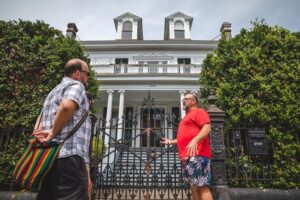 Private New Orleans Garden District Highlights Tour - Key takeaways