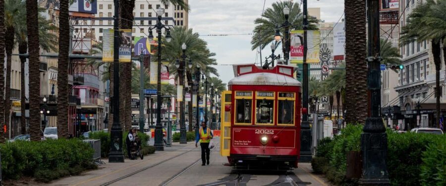 Private New Orleans Panoramic: With Drink and Souvenir - Marigny: music-filled streets and the flavor you can feel