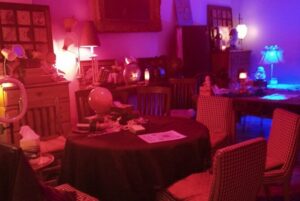 Private Tour and Seance at the House on Bourbon - Meeting at NOLA Poboys and finding 826 Bourbon without stress