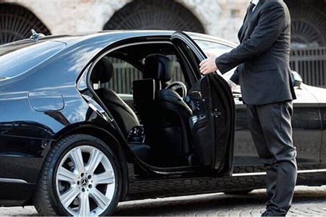 Private Transfer in a Luxury Vehicle to and/or from MSY Airport - Key things you’ll notice right away