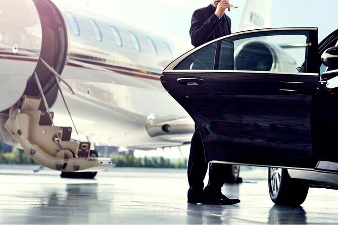Private Transfer in a Luxury Vehicle to and/or from MSY Airport - SUV vs sedan: what to expect, and how to get what you want