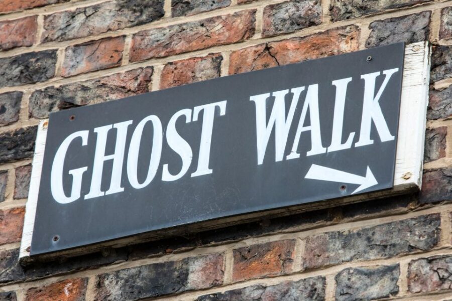 Self Guided Audio Ghost Tour in New Orleans in 6 Languages - Six Languages Including Spanish: Great for Groups, But Double-Check