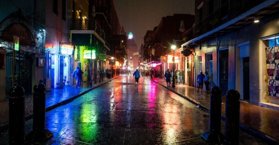 Self Guided Audio Ghost Tour in New Orleans in 6 Languages - When 7 Days of Access Helps (and When It Doesn’t)