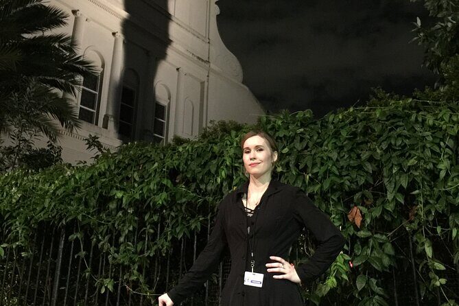 Small-Group French Quarter Haunted Ghost Tour - Architecture and stories: how to “read” the French Quarter like part of the show
