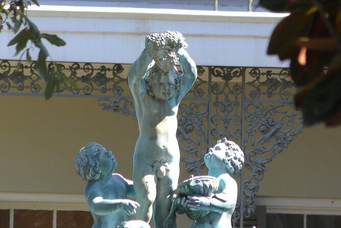 Small-Group Glamorous Garden District Tour - Price and pacing: why $37 feels fair for a 2-hour walk