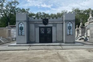 St. Louis Cemetery No. 3 Walking Tour by Save Our Cemeteries - Stop on the Esplanade: tombs, famous names, and the stories behind them