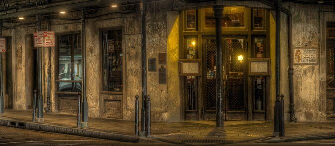 The Bad Broads Tour of New Orleans - Lalaurie Mansion stop: Madame LaLaurie in the spotlight