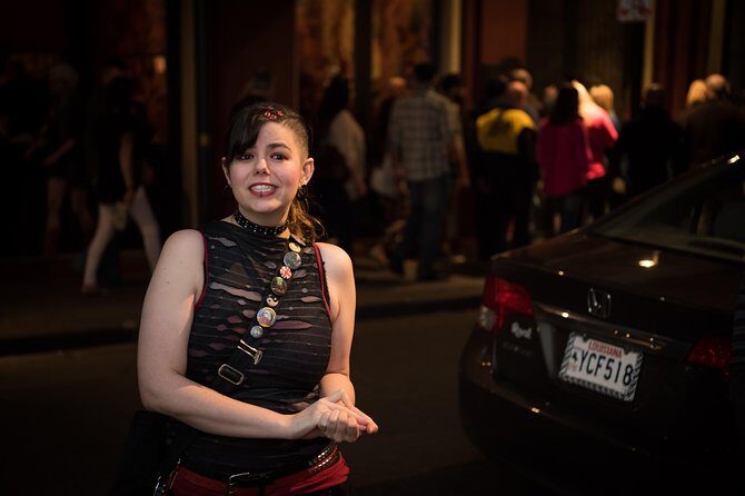 The Bad Broads Tour of New Orleans - The outside-only reality: what’s included and what you may pay for separately