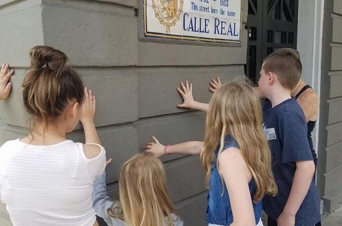 Twilight Tour- Hauntings for Tweens (8 - 12 y.o.) - Price and Value: Is $30 Worth It for 90 Minutes?