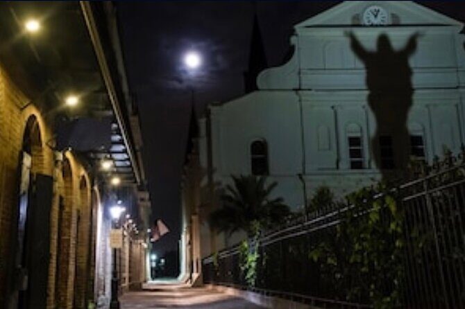 Unsolved Mysteries of New Orleans Walking Tour - Beauregard-Keyes House and the EMF meter check
