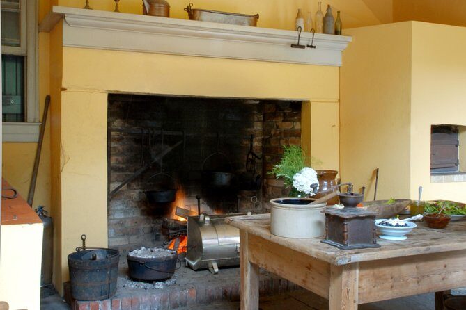 Urban Enslavement Tour at Hermann Grima House - Price and value: $17 can feel like a bargain here