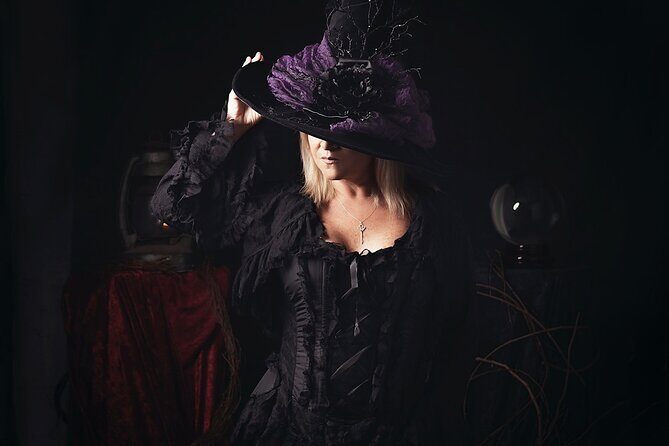 Witches Coven Walking Tour in New Orleans - Starting at 2727 Prytania St: arrive ready to walk